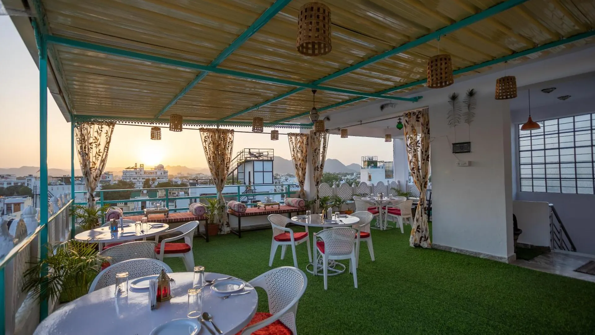 Krishna Stay Guest House Udaipur